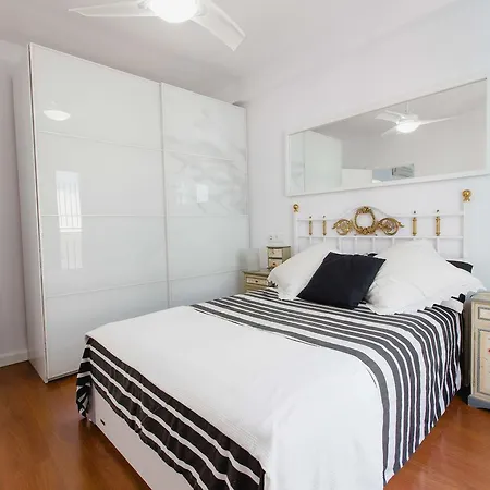 A Un Pasito Del Mercado Apartamento Cádis