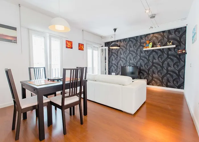 A Un Pasito Del Mercado