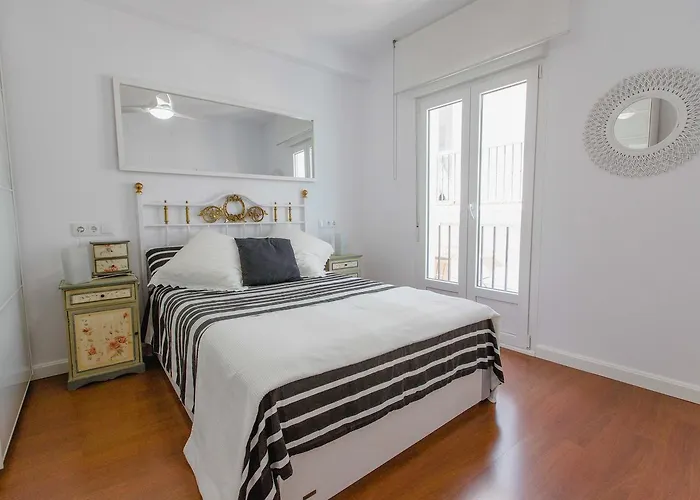 A Un Pasito Del Mercado